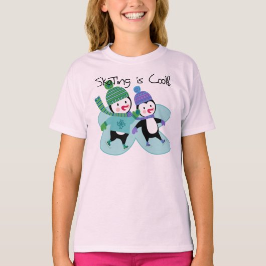 ペンギンのスケートで滑ることはクールです Tシャツ (正面)