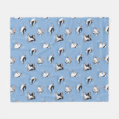 ペンギンのスケートで滑るパターン フリースブランケット (正面(横))