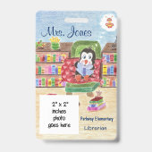 ペンギンのパーソナライズされた学校司書IDバッジ バッジ (正面)