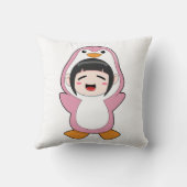 ペンギンの衣装を着た子ども クッション (裏面)
