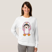ペンギンの衣装を着た子ども Tシャツ (正面フル)