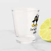 ペンギンは私の正気を盗みます ショットグラス (左)