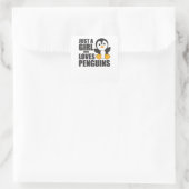ペンギンを愛する一人の女の子 – かわいいペンギン スクエアシール (バッグ)