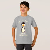ペンギンを愛する少年 Tシャツ (正面フル)