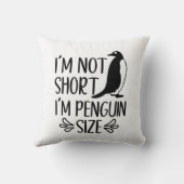 ペンギンサイズの私、背の低い女の子の日 クッション (裏面)