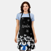 ペンギンパーソナライズされたファミリー エプロン (着用した状態)