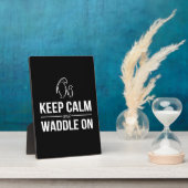 ペンギン保が落ち着いて歩き回る フォトプラーク (側面)