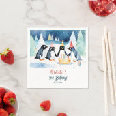 ペンギン北極冬の誕生日テンプレート スタンダードカクテルナプキン (インサイチュ)