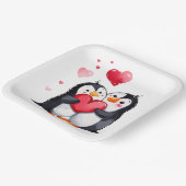 ペンギン対赤いハート ペーパープレート (傾斜あり)