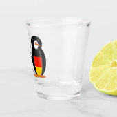 ペンギン語を話すドイツ国旗パーソナライズされた ショットグラス (右)