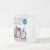 ペンギン間抜けス2回目の誕生日Tシャツとギフト フロストグラスマグカップ (正面右)