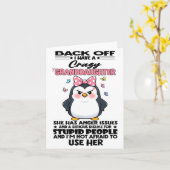 ペンギン、引っ込んで！ 私には頭のオカシイ孫娘がいるんだ。 カード (黄色い花)