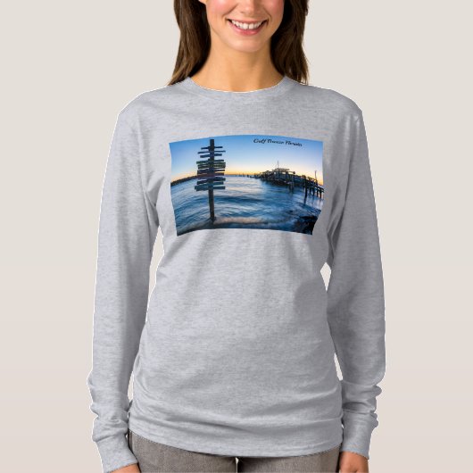 ペンサコーラベイサインサンセット波止場長袖Tシャツ Tシャツ (正面)