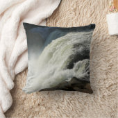 ペンシルバニア州のオハイオール滝 クッション (ブランケット)