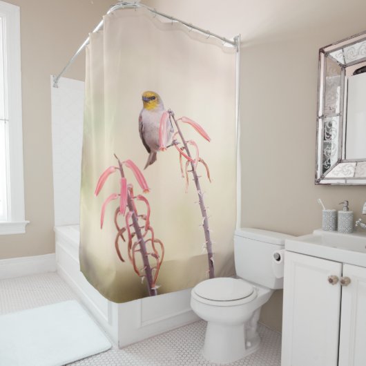 ペンステモンに止まったベルダン シャワーカーテン (インサイチュ)