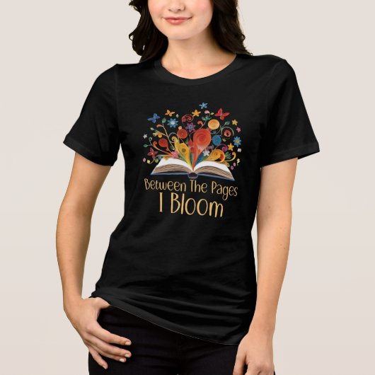 ページの間で私は花開く トライブレンドTシャツ (正面)