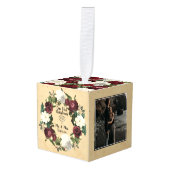 ペーパー |フローラの初めてのクリスマスさん|Mrs 3 Photo キューブオーナメント (正面アングル)