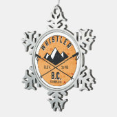 ホイスラーのブリティッシュ・コロンビアカナダのスキースノーボード スノーフレークピューターオーナメント (右)