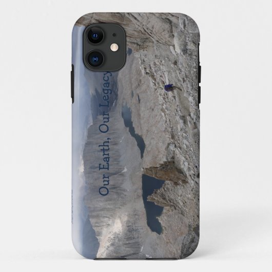 ホイットニー山のアース・デイ・単独ハイカー Case-Mate iPhoneケース (裏面)