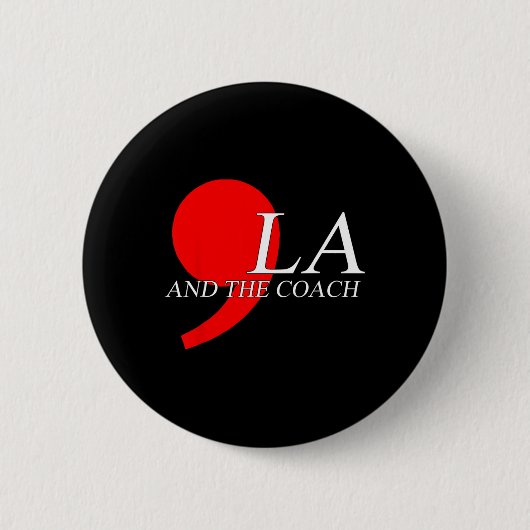 ホイマー2024コンマLaとコーチ3 缶バッジ (正面)