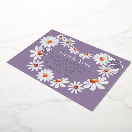 ホイルバタフライと水彩デイジーお礼を聞く 箔招待状 (回転した状態)