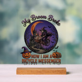 ホウキを壊した自転車のメッセンジャーの魔女 ハロウィン 月 アクリルサイン (ニュートラル)