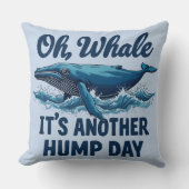ホエーおもしろいル・プーン「Oh Whale」ハンプデイデザイン クッション (正面)