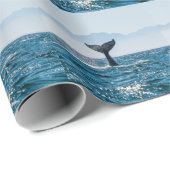 ホエールテールシースケープ：劇的な水。 ラッピングペーパー (ロールコーナー)