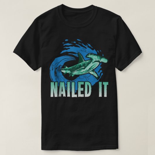 ホエールヒレに釘付けにした Tシャツ (デザイン正面)