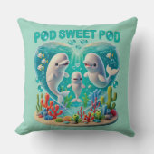 ホエールファミリー「ポッド・スウィート・ポッド」 クッション (正面)