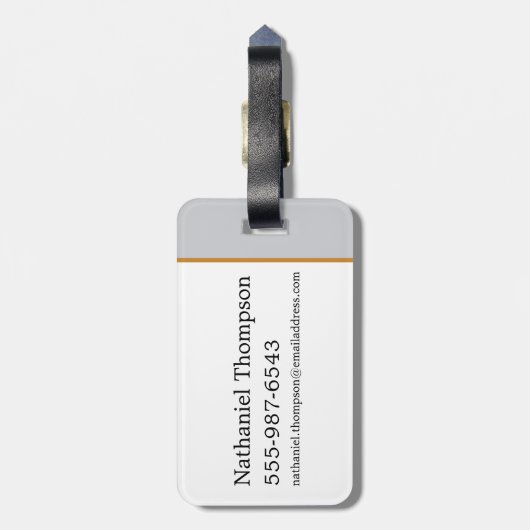 ホグワーツ™キャッスルクレストプライドバッジ ラゲッジタグ (裏面縦)