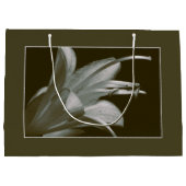 ホスタフラワーヴィンテージエレガント花の写真 ラージペーパーバッグ (裏面)