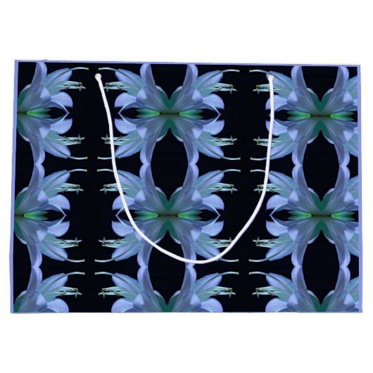 ホスタフラワー写真ファインアートエレガント柄 ラージペーパーバッグ (裏面)