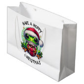 ホッとしたクリスマスを過ごす | Frog Pun ラージペーパーバッグ (正面アングル)