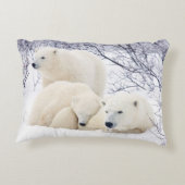 ホッキョクグマ、メスと二匹の子ネコ アクセントクッション (裏面)