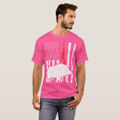 ホッグ狩りアメリカ国旗の愛国的なアメリカのライフル Tシャツ (正面フル)