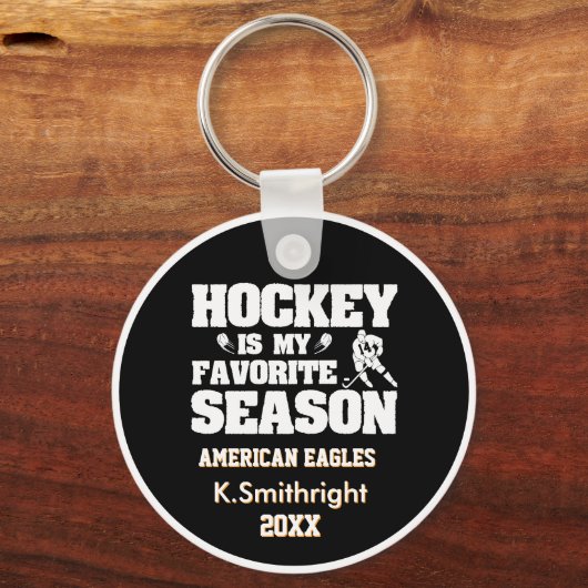 ホッケーは私のシーズンお気に入りのだ キーホルダー (裏面)