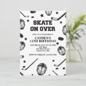ホッケースケートが白黒誕生日 招待状 (スタンド正面)