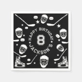 ホッケーブラックとホワイトをテーマにした子供の誕生日パーティー スタンダードカクテルナプキン (正面)