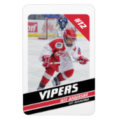 ホッケープレイヤーが赤い力強い白の上にキープサケ マグネット (縦)