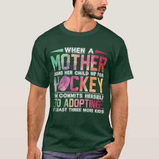 ホッケーマザーおもしろい諺マザーズ・デイ・ボーイ Tシャツ