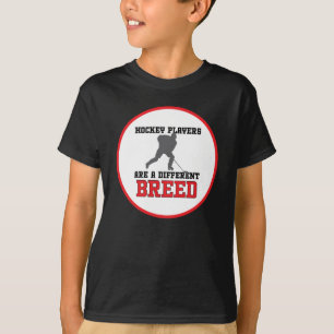 ホッケー選手は種違う類 Tシャツ