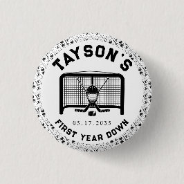 ホッケー1年目を切る1歳の誕生日紙 缶バッジ