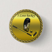 ホッケーIスティックとヘルメットを使用したカスタムデザインが大好き 缶バッジ (正面)