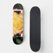 ホットイエローピンクのバラ花 スケートボード (正面)