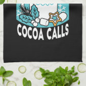 ホットココアと冬のチャーム – 雪秋ココアコール キッチンタオル (折り畳み)