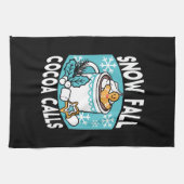 ホットココアと冬のチャーム – 雪秋ココアコール キッチンタオル (横)