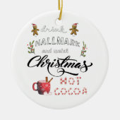 ホットココアを飲んでクリスマスを見る セラミックオーナメント (正面)