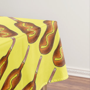 ホットコーンドッグコーンドッグイエローマスタードジャンクフード テーブルクロス