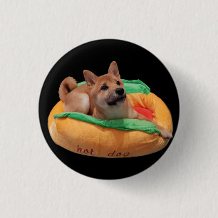 ホットドッグのShibaのバッジの黒 缶バッジ